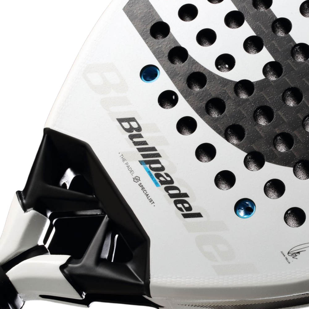 Bullpadel Vertex 05 carbon surface detail advanced padel racket